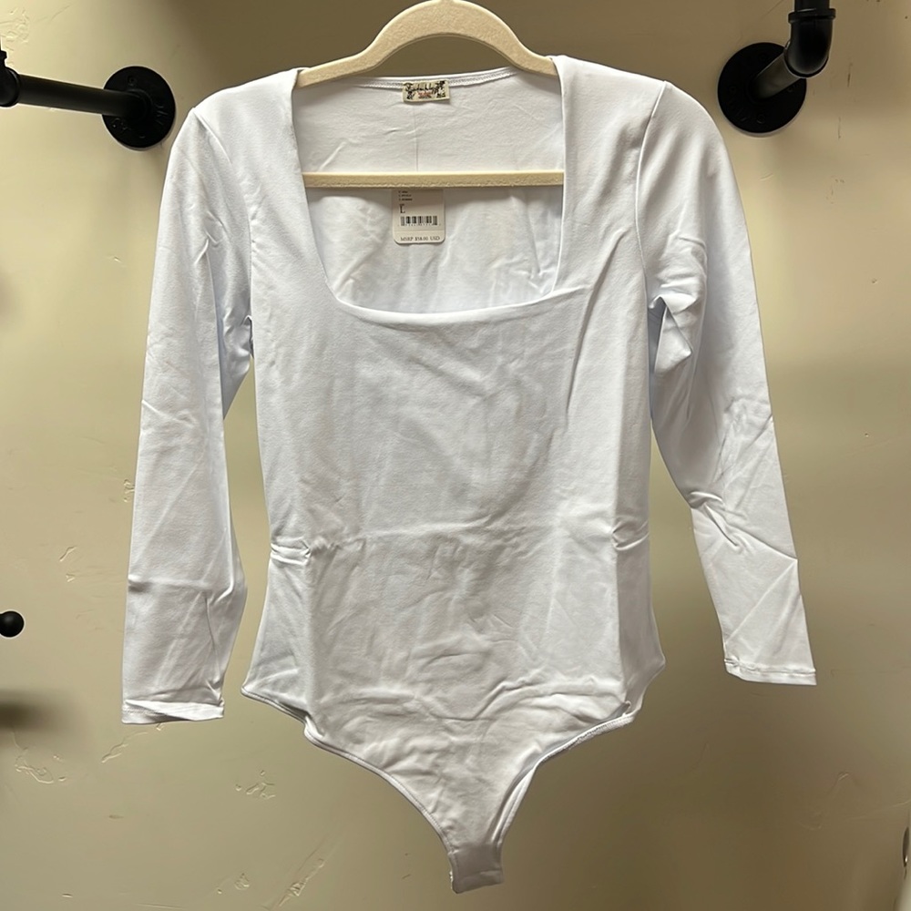 NWT Intimately Free People White Long Sleeve Bodysuit, size Large